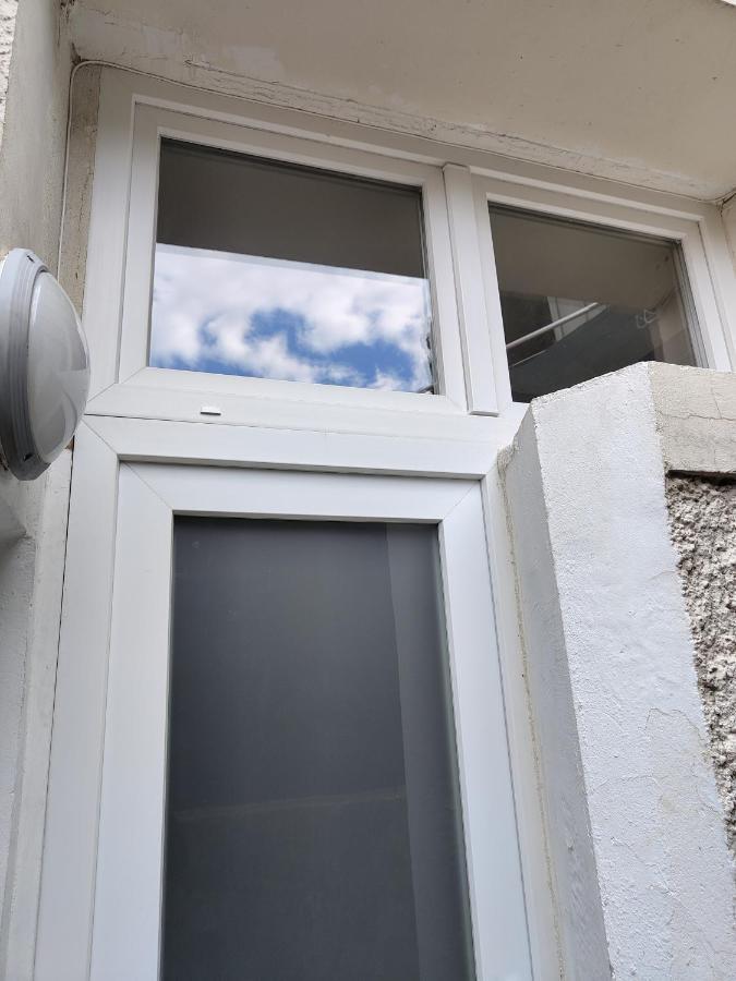 Le Loft Magnan - Ac- Pres Mer - Wifi - Parking - Confort Et Moderne - Supermarches Et Tram Proches Nice Exteriör bild